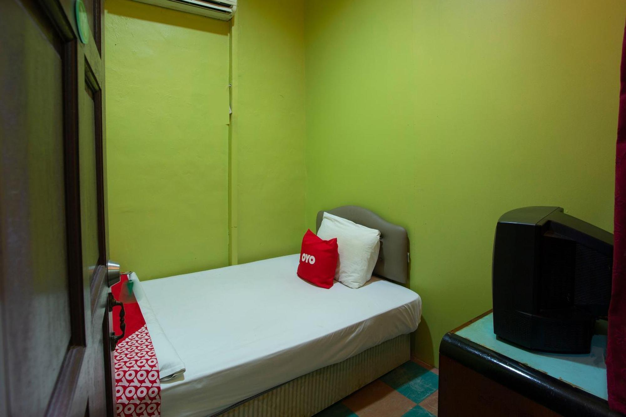 Spot On 90137 Casavilla Hotel Pudu Kuala Lumpur Eksteriør billede